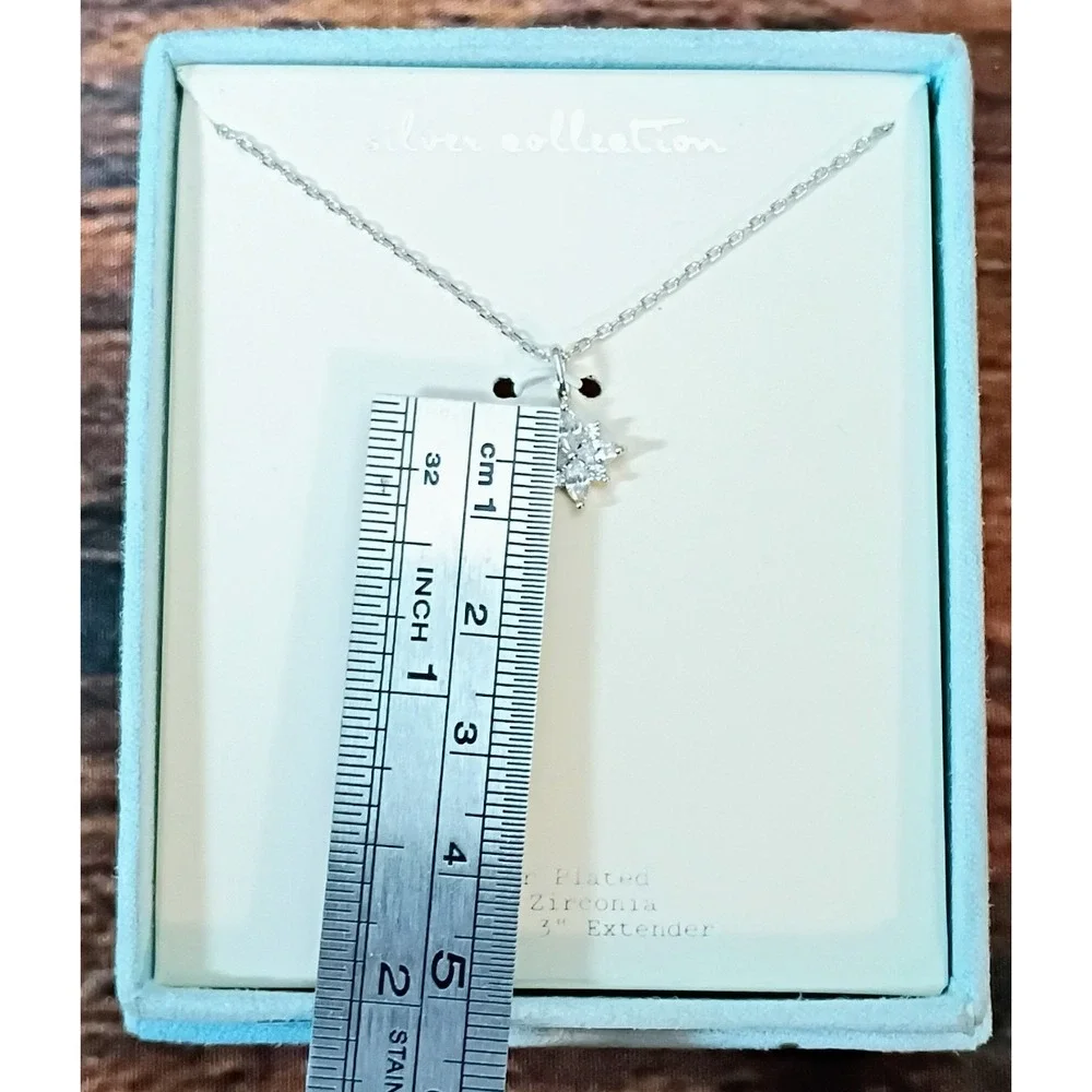 A New Day Silver Plated Cubic Zirconia Starburst Necklace 16-19‎ Inch